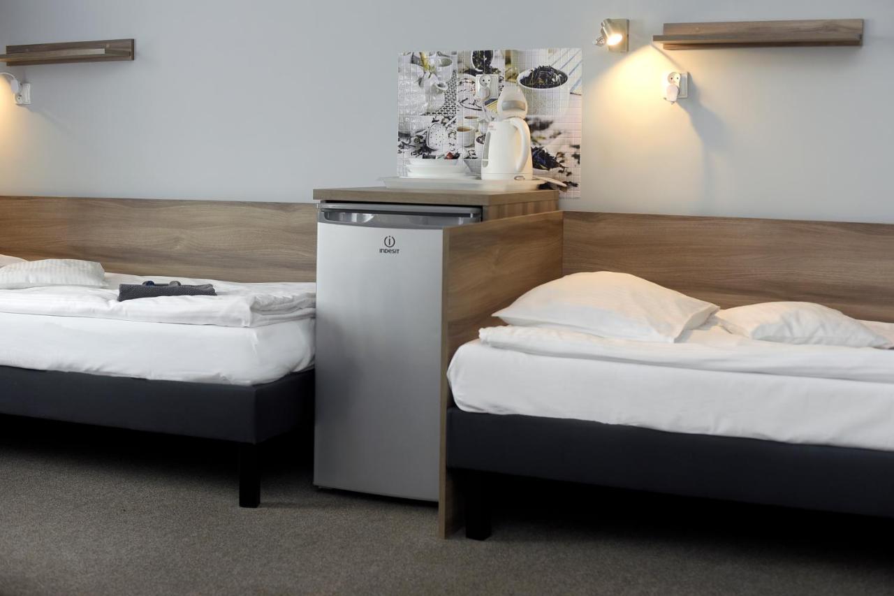 Września Hostel Helios מראה חיצוני תמונה